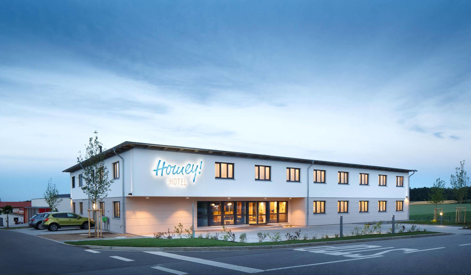 Homey! Hotel Ratisbona Exterior foto